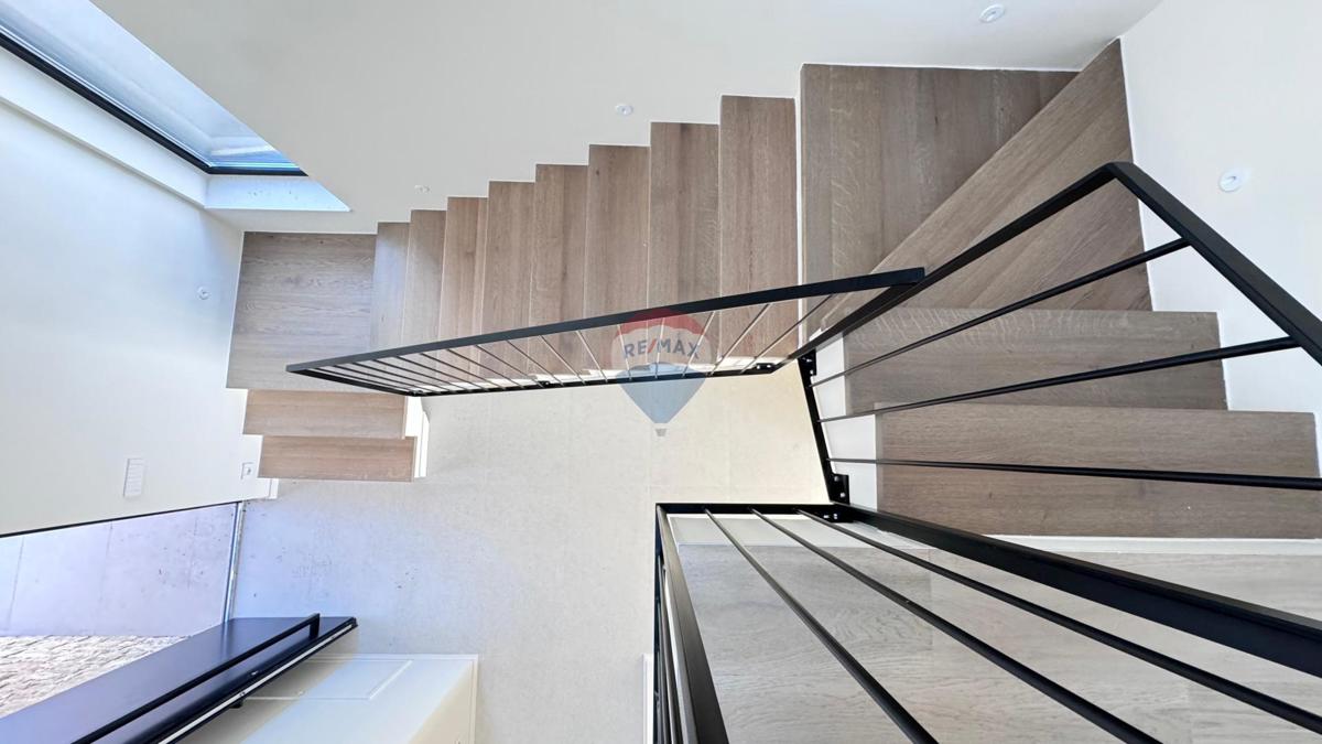 Casa Garica, Vrbnik, 230m2