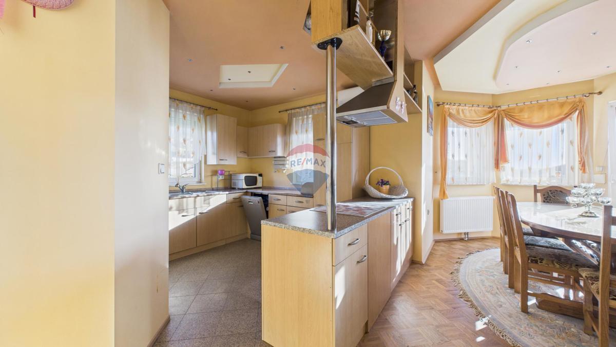 Appartamento Jablanovec, Zaprešić - Okolica, 120,85m2