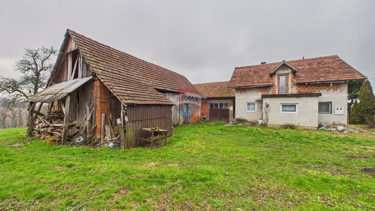 Terreno edificabile Bunjani, Križ, 3.095m2