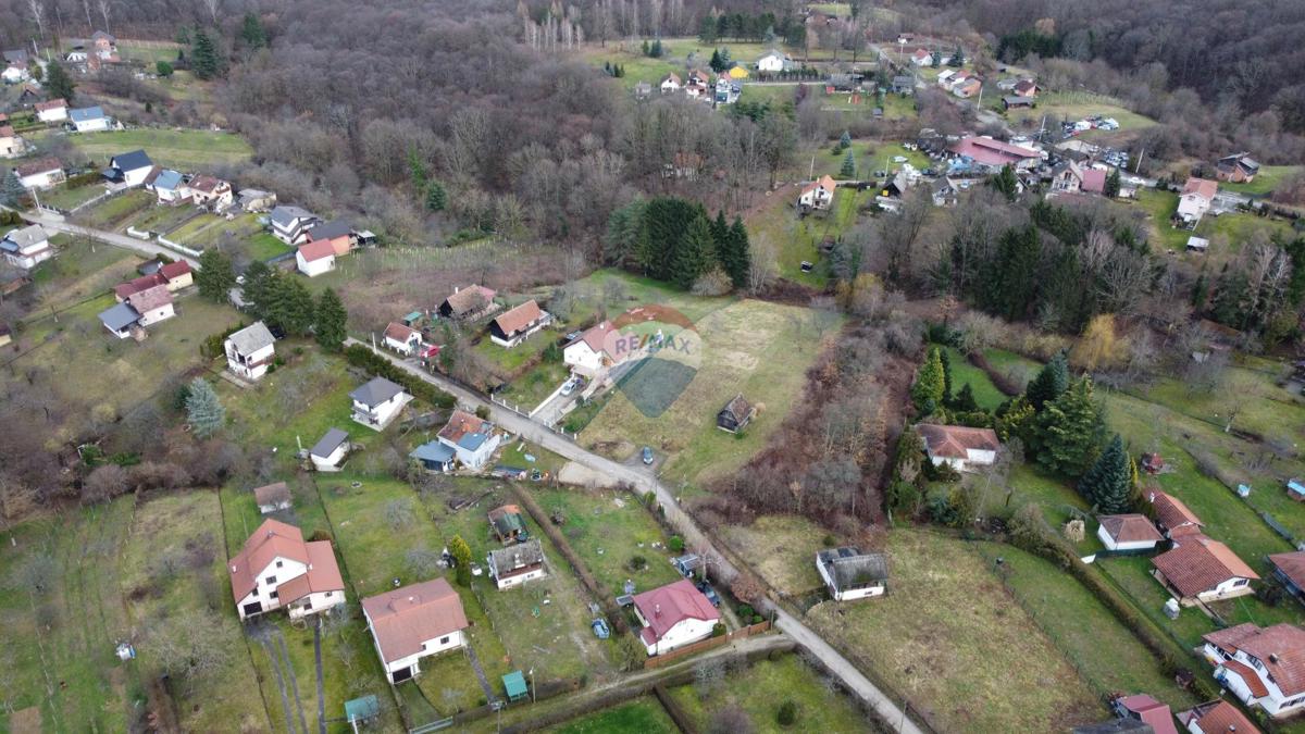 Terreno edificabile Velika Buna, Velika Gorica - Okolica, 1.956m2