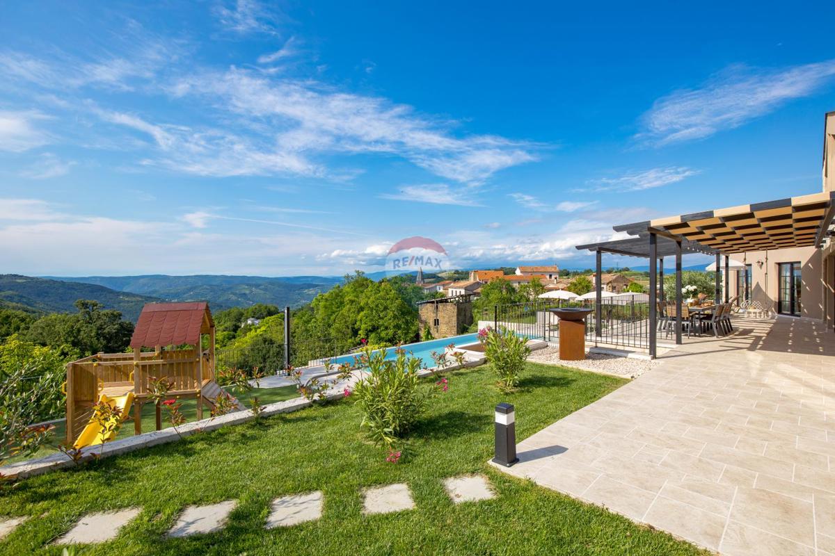 Casa Zamask, Pazin - Okolica, 240m2