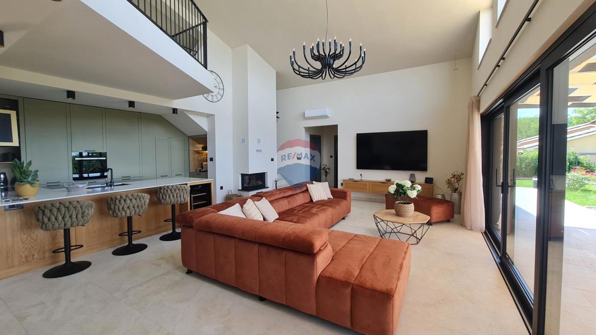 Casa Zamask, Pazin - Okolica, 240m2