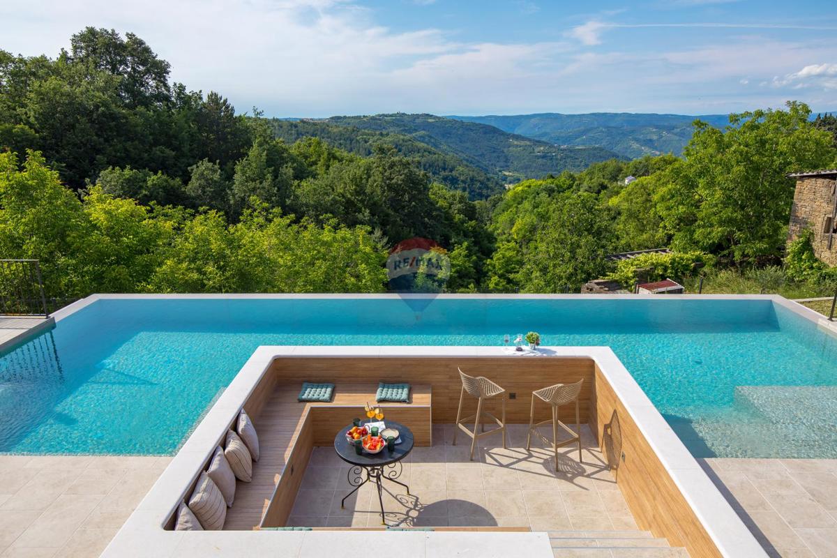 Casa Zamask, Pazin - Okolica, 240m2