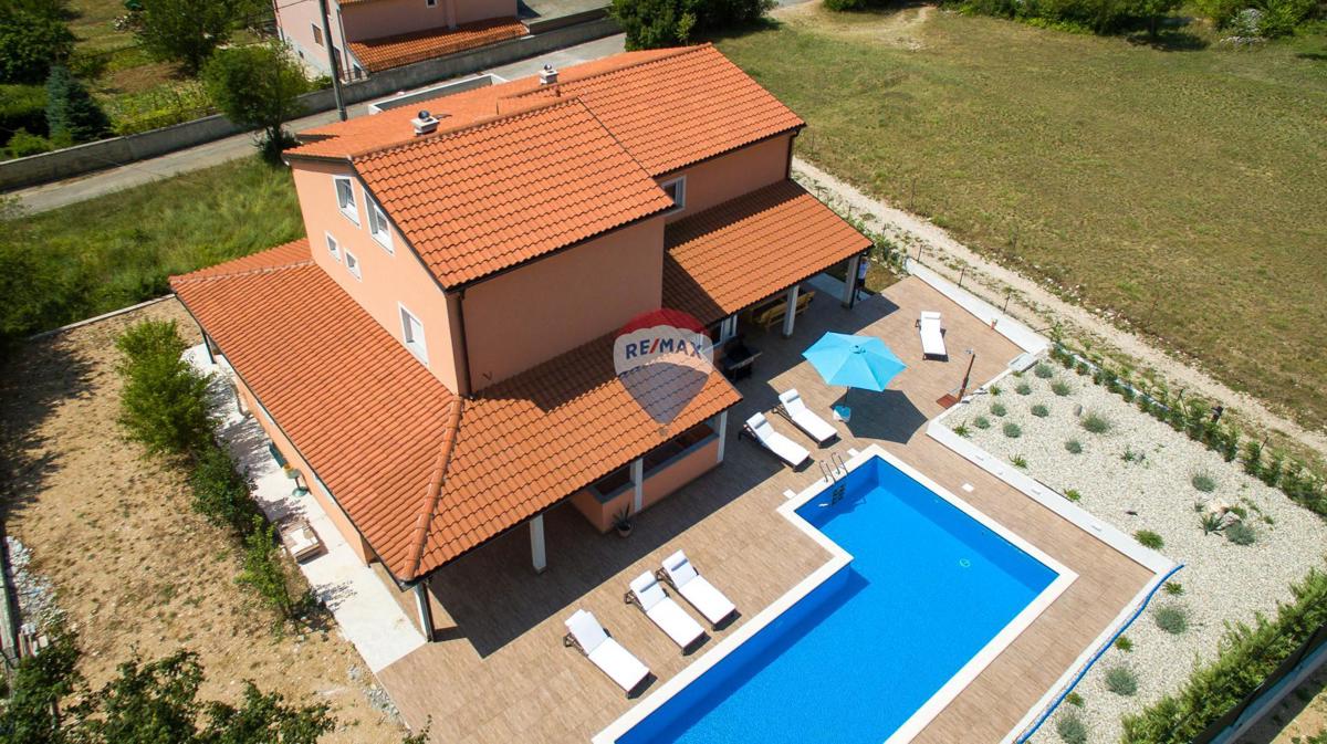 Appartamento Tribalj, Vinodolska Općina, 170m2