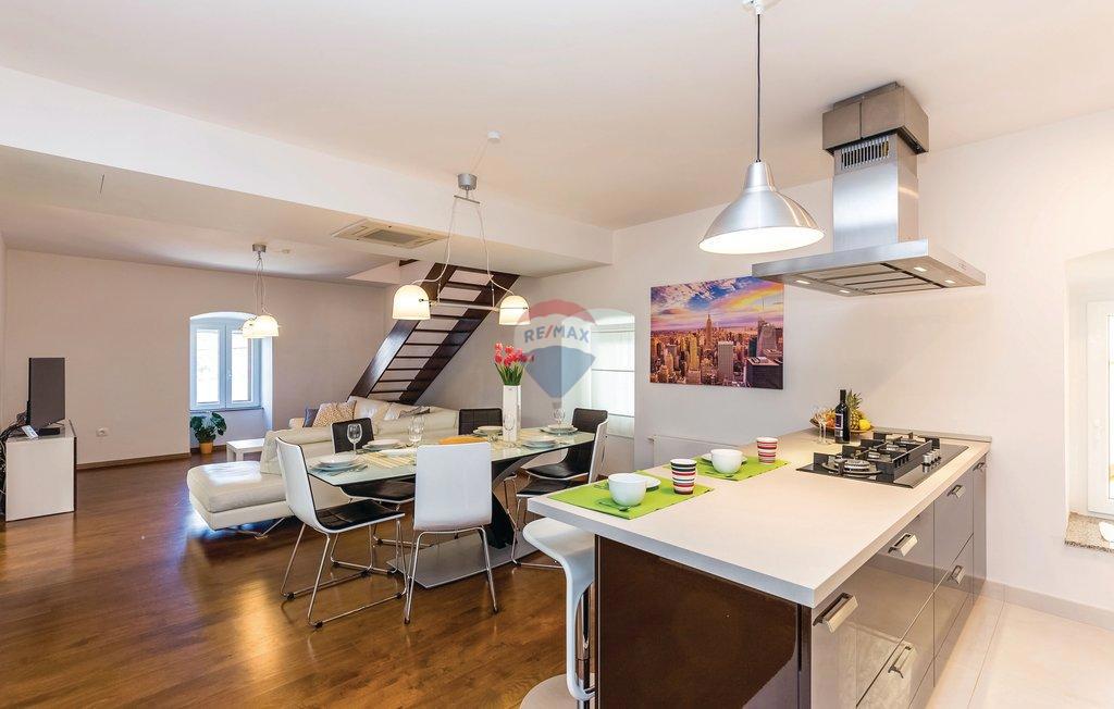 Casa Bribir, Vinodolska Općina, 240m2