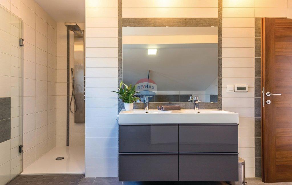 Casa Bribir, Vinodolska Općina, 240m2