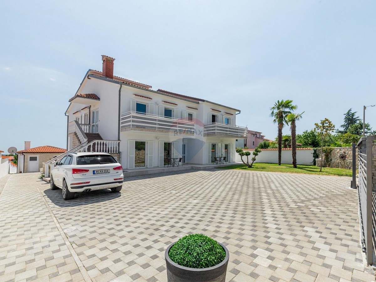 Villa Singola/Casa Vacanza Buići, Poreč, 339m2