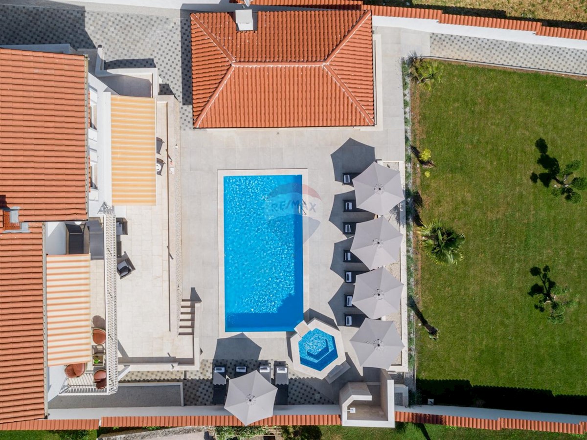 Villa Singola/Casa Vacanza Buići, Poreč, 339m2