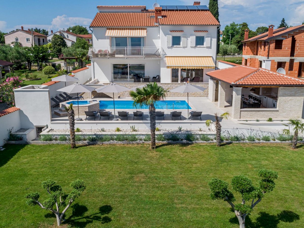 Villa Singola/Casa Vacanza Buići, Poreč, 339m2