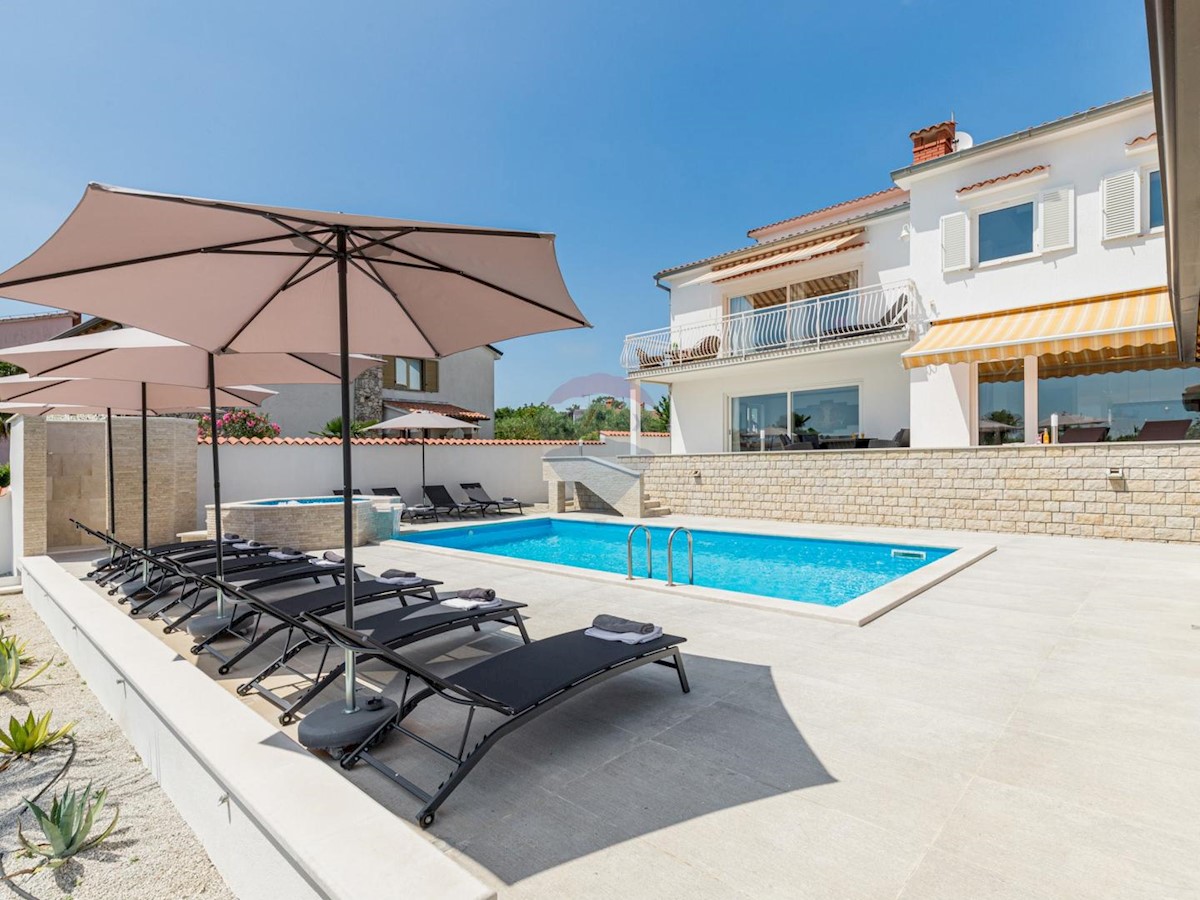 Villa Singola/Casa Vacanza Buići, Poreč, 339m2