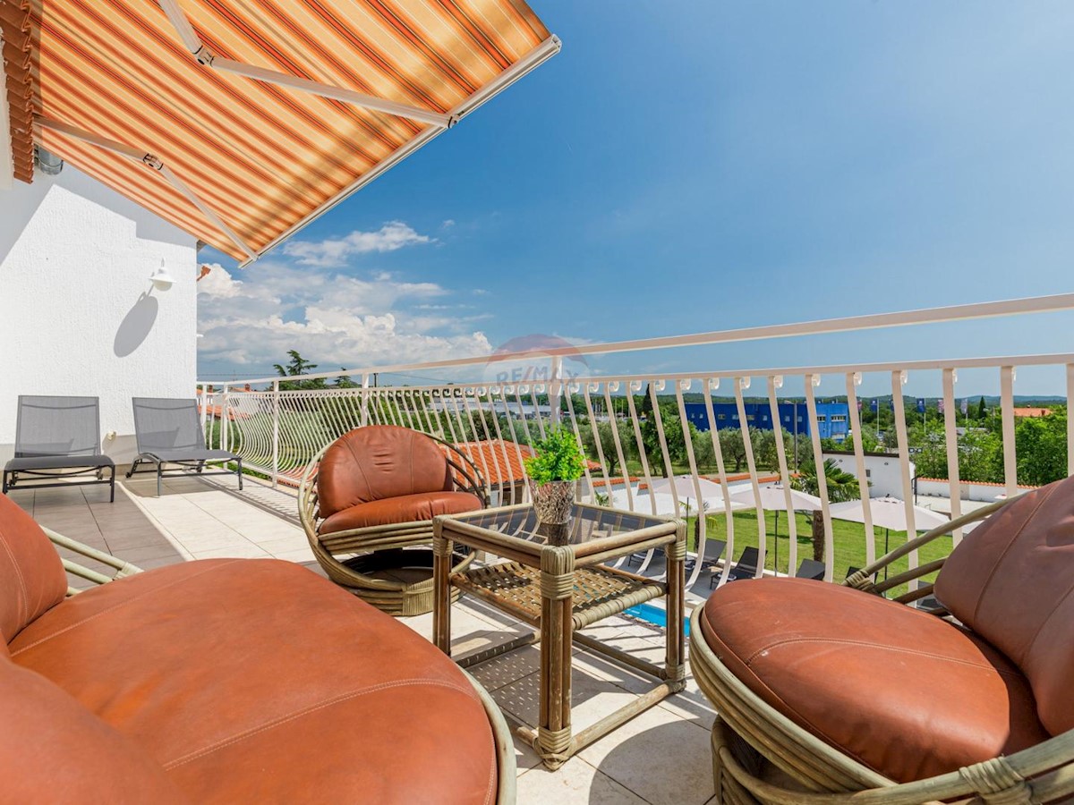 Villa Singola/Casa Vacanza Buići, Poreč, 339m2