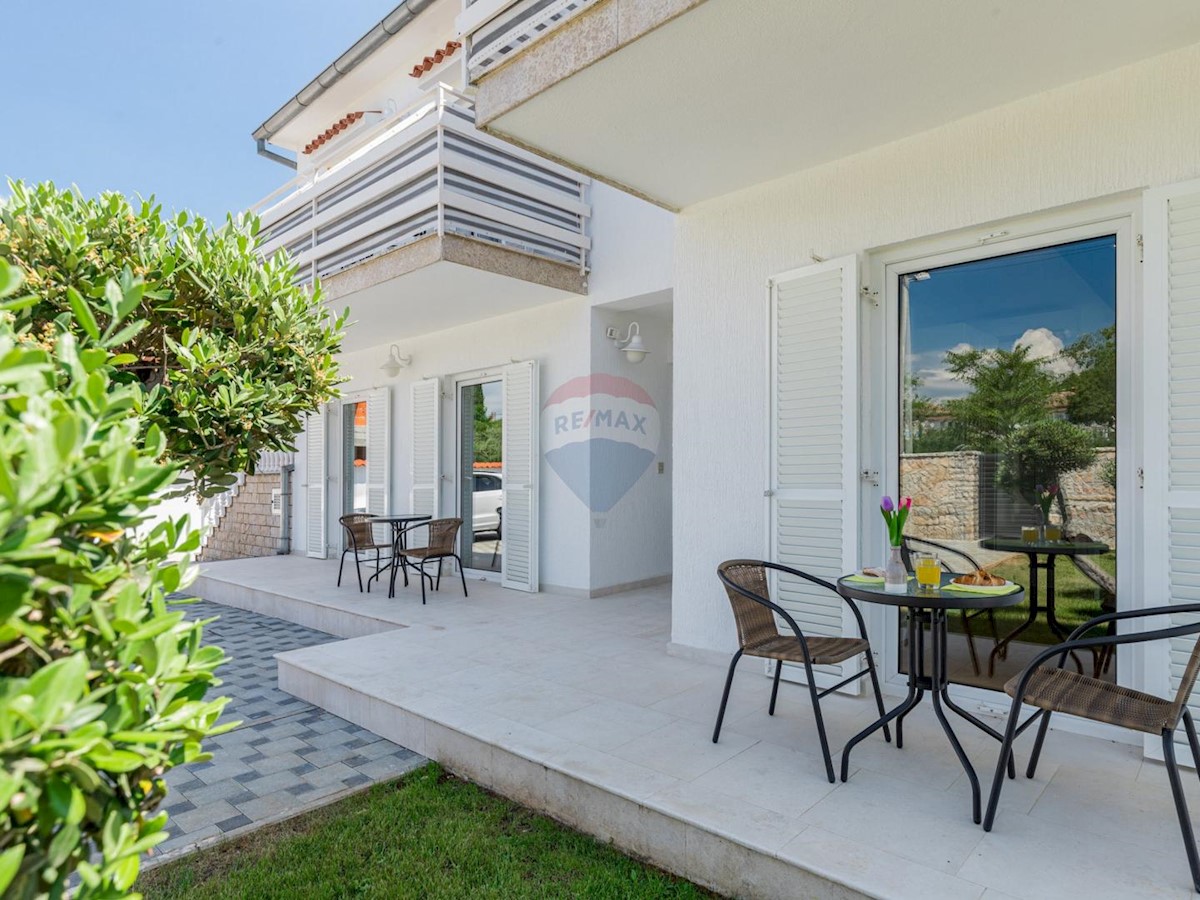 Villa Singola/Casa Vacanza Buići, Poreč, 339m2