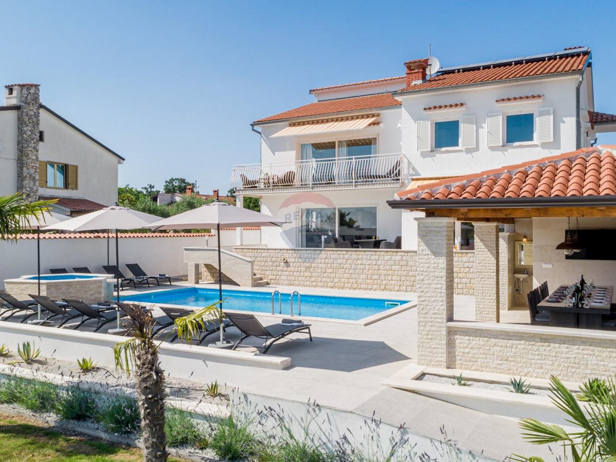 Villa Singola/Casa Vacanza Buići, Poreč, 339m2