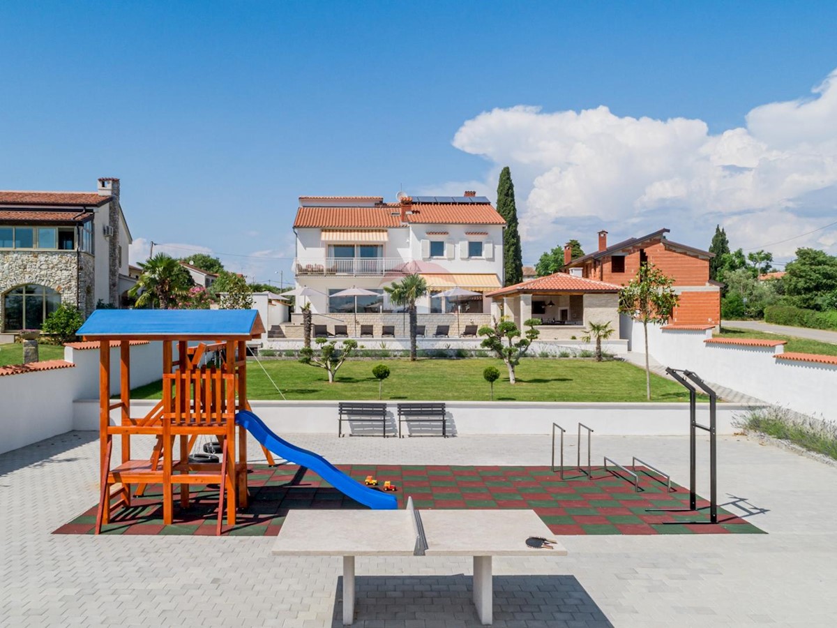 Villa Singola/Casa Vacanza Buići, Poreč, 339m2