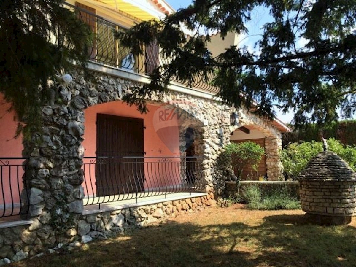 Villa Singola Sveti Petar u Šumi, Sveti Petar U Šumi, 246m2