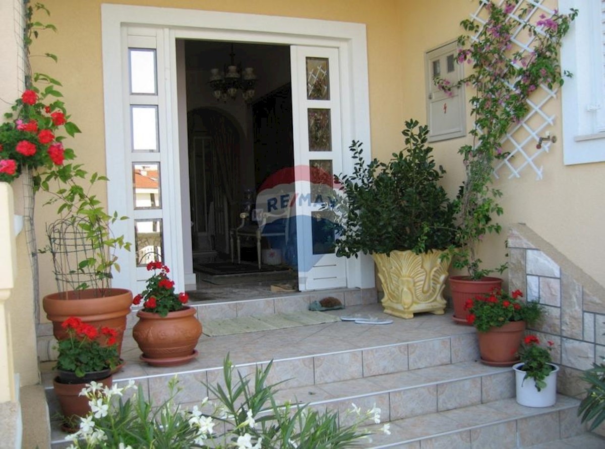 Casa Selce, Crikvenica, 350m2