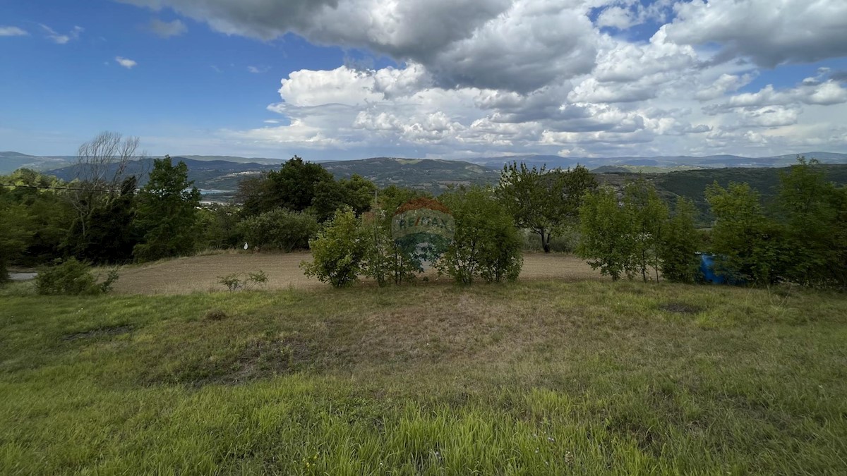 Terreno edificabile Kršikla, Pazin - Okolica, 2.600m2