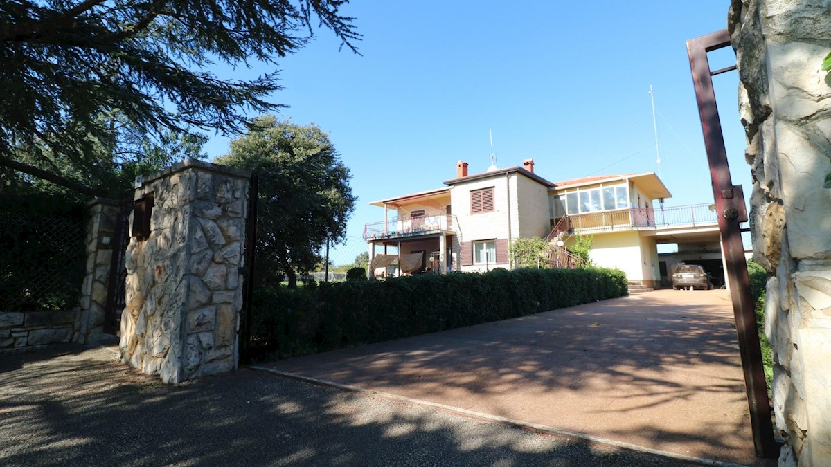 Casa Brtonigla, 340m2