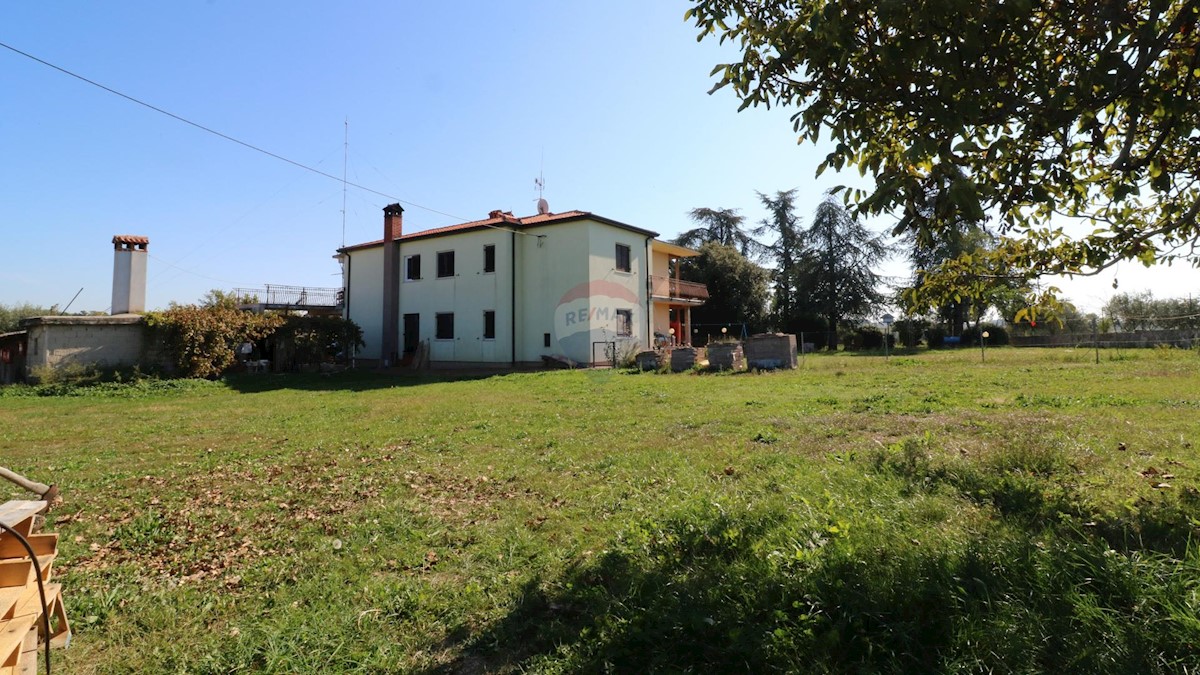 Casa Brtonigla, 340m2