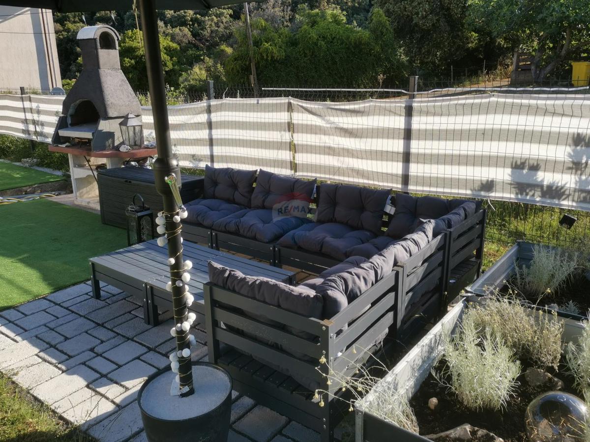  Rab, Supetarska draga -  85m2, Appartamento , vista parcheggio