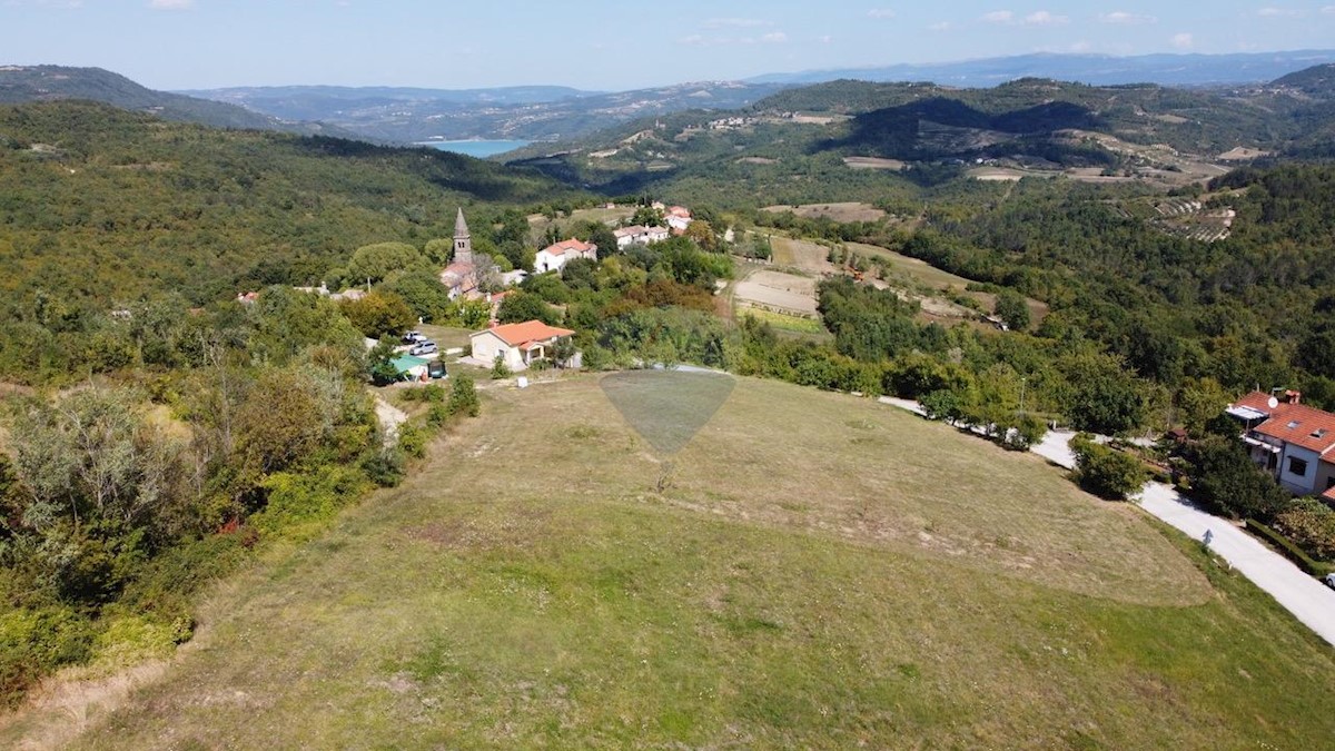 Terreno edificabile Grdoselo, Pazin - Okolica, 1.576m2