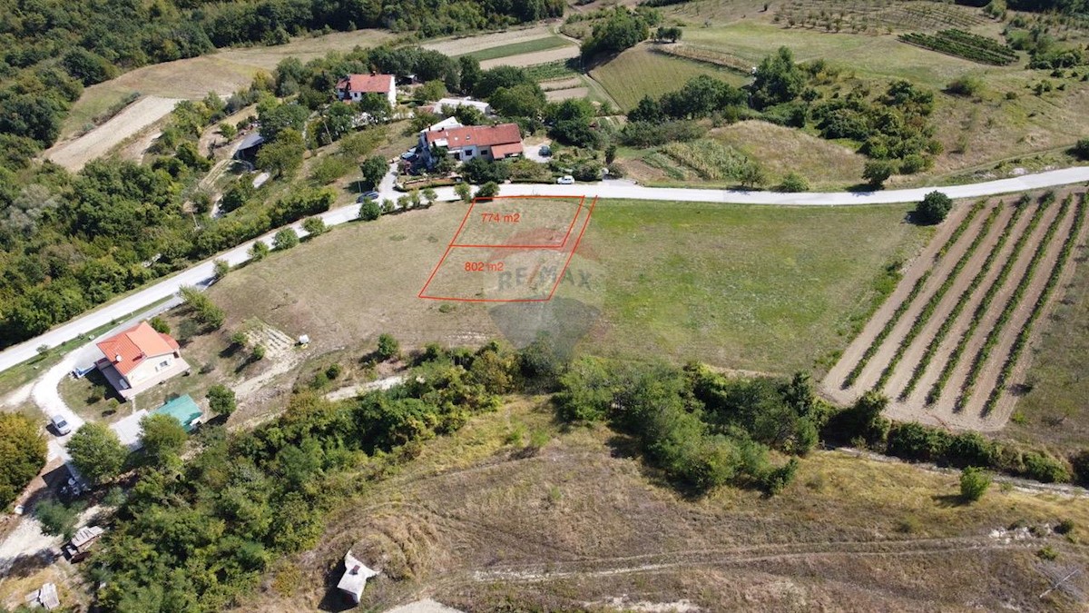 Terreno edificabile Grdoselo, Pazin - Okolica, 1.576m2