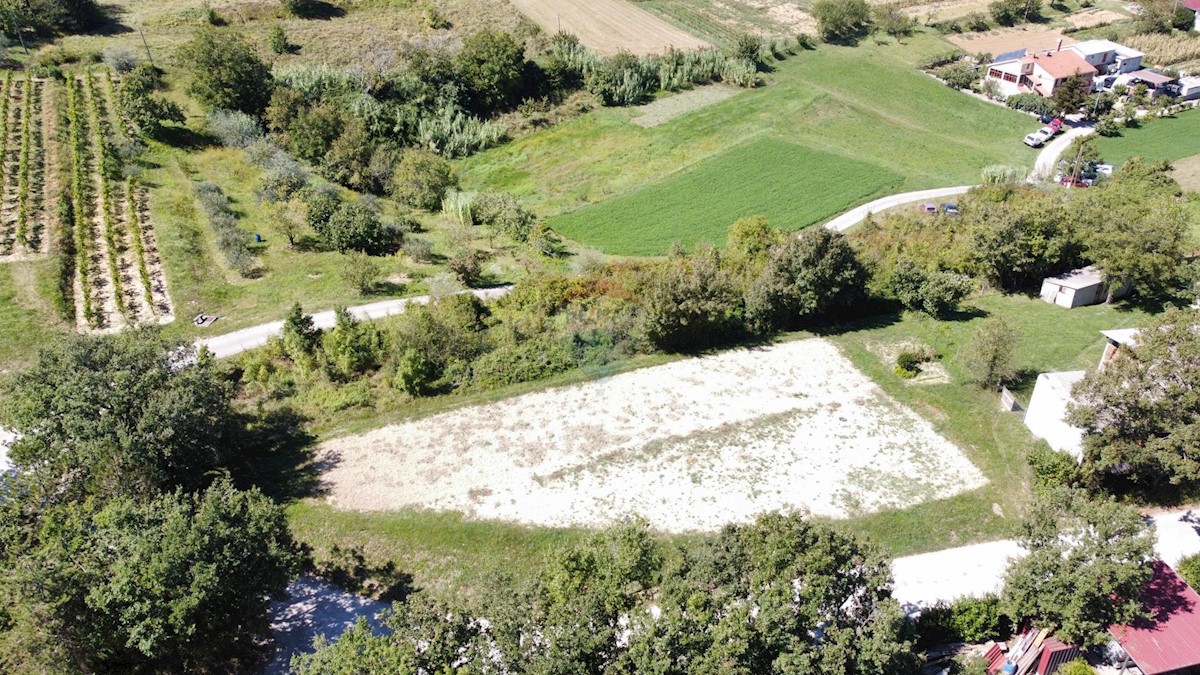 Terreno edificabile Kašćerga, Pazin - Okolica, 2.300m2