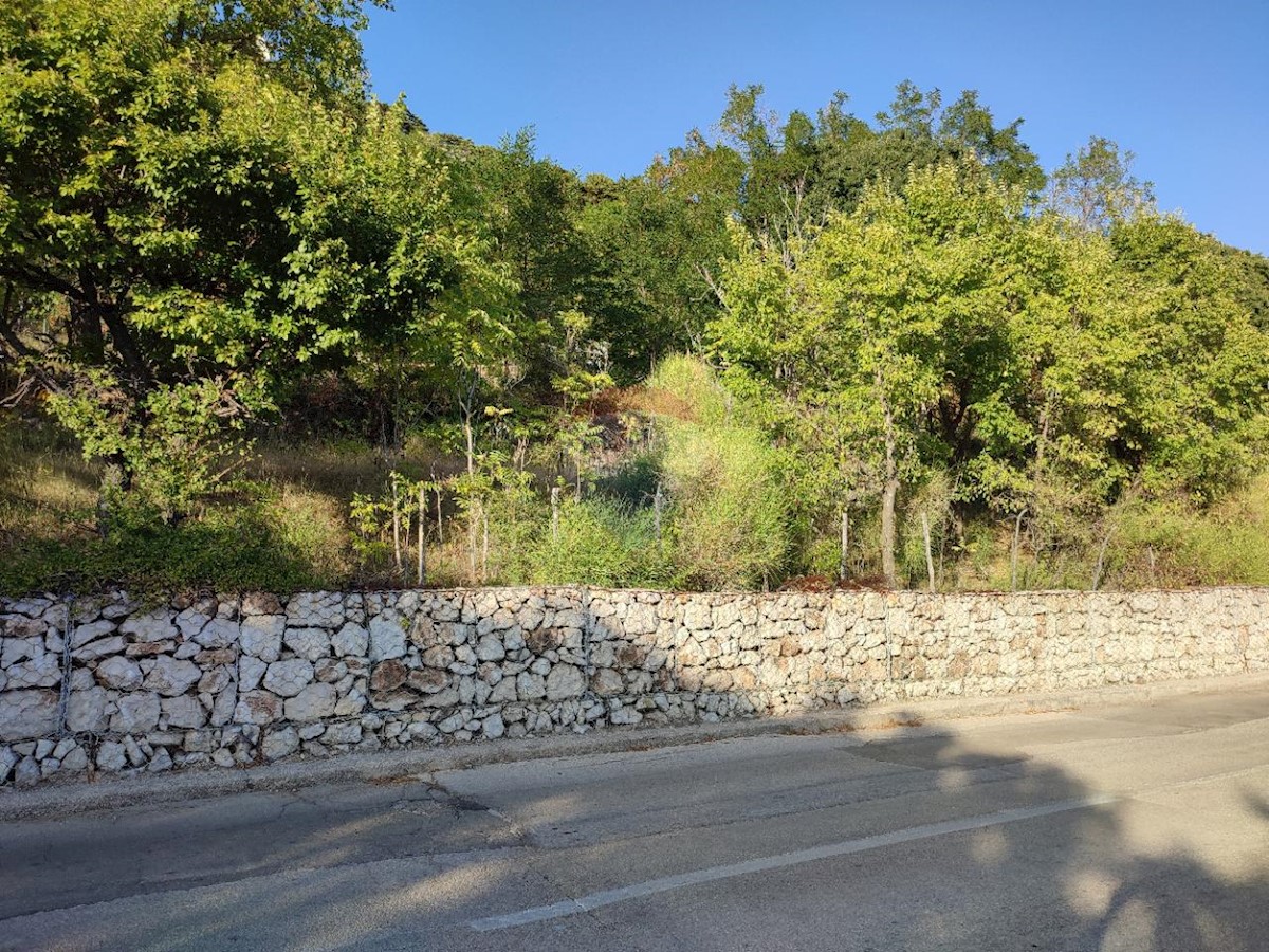 Terreno non edificabile Baška, 598m2