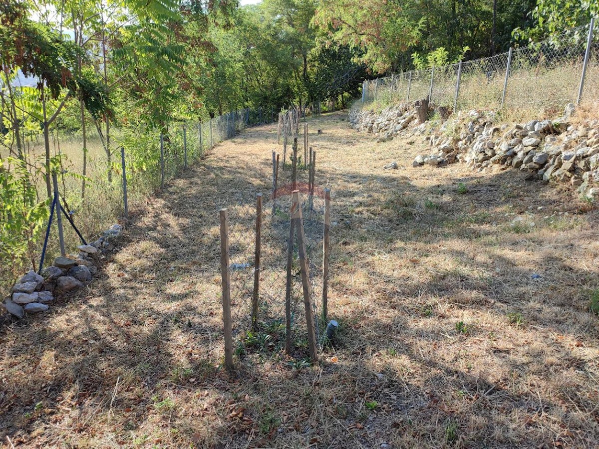 Terreno non edificabile Baška, 598m2