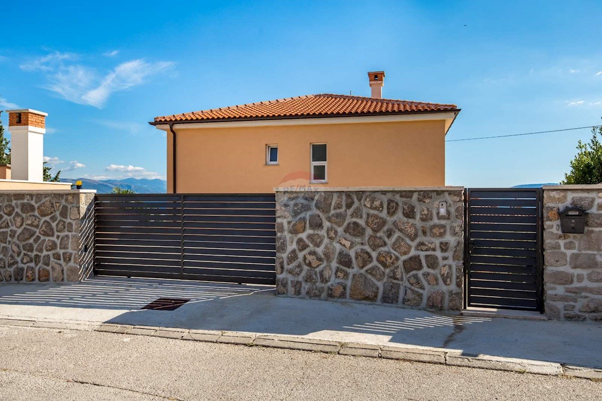 Casa Novi Vinodolski, 222m2