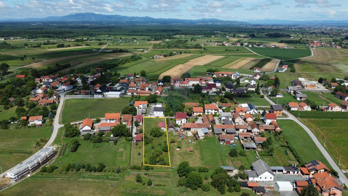 Terreno edificabile Brezovica, 2.386m2
