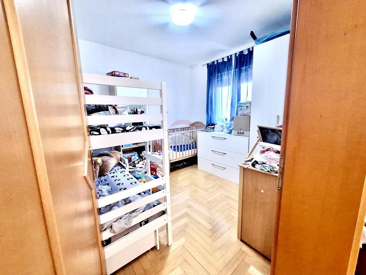 Appartamento Sv. Polikarp / Sisplac, Pula, 74,55m2