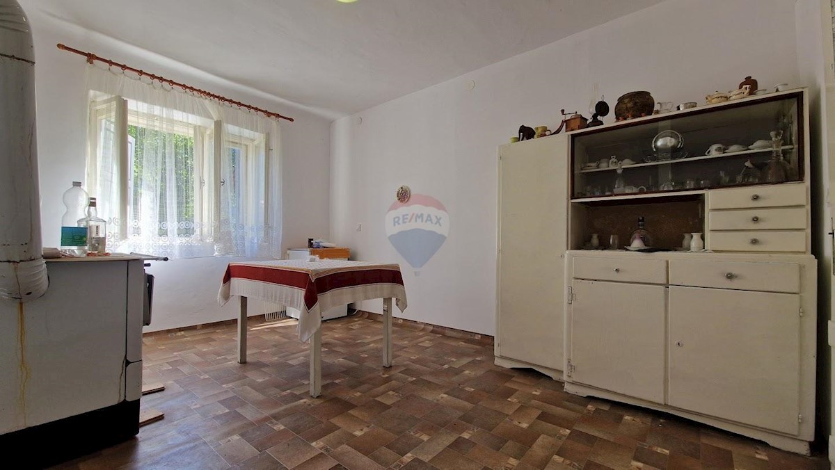 Casa Blaževci, Vrbovsko, 370.000m2