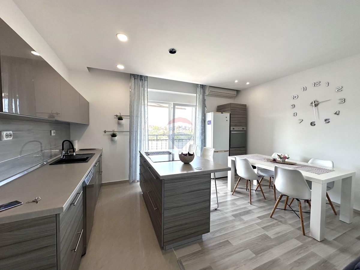 Appartamento Veli vrh, Pula, 79m2