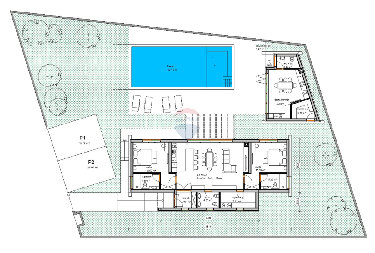 Istria, Gimino, terreno edificabile perfetto - 860m2 - con permesso di costruzione  In una posizione perfetta nell'Istria centrale, eppure a soli 2 km da Gimino e da tutti i servizi necessari, negozi, banche, ecc., vendiamo questo perfettamente  terr