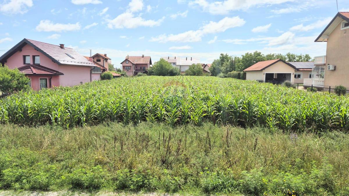 Terreno edificabile Gradići, Velika Gorica - Okolica, 2.471m2