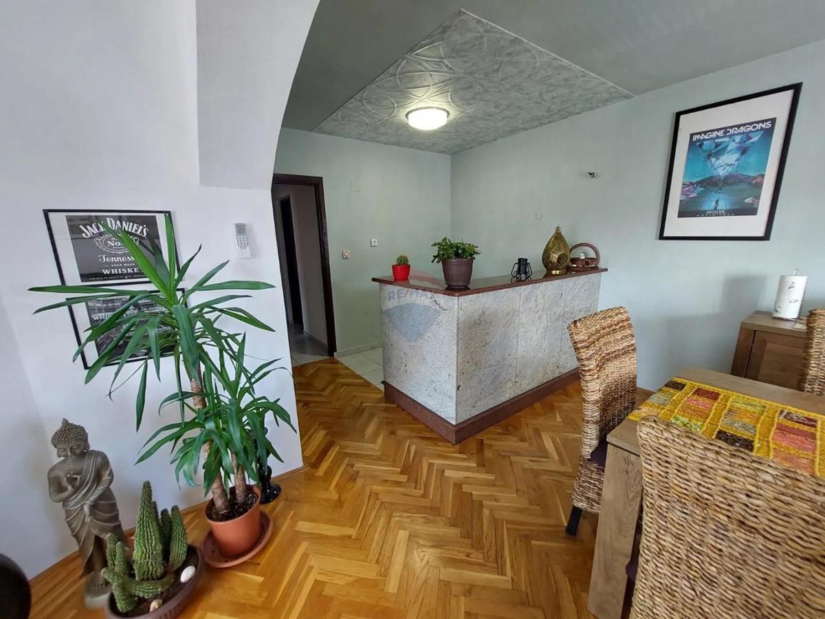 Appartamento Trešnjevka, Trešnjevka - Sjever, 64m2