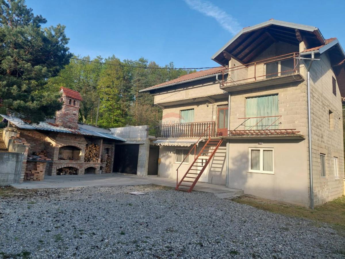 Gornji Dragonožec, Brezovica, 820m2