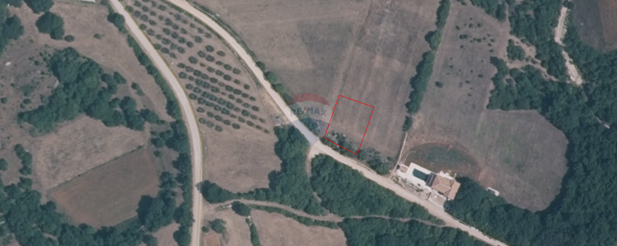 Terreno edificabile Barat, Kanfanar, 1.494m2