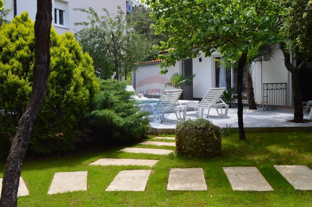 Casa Stoja, Pula, 500m2