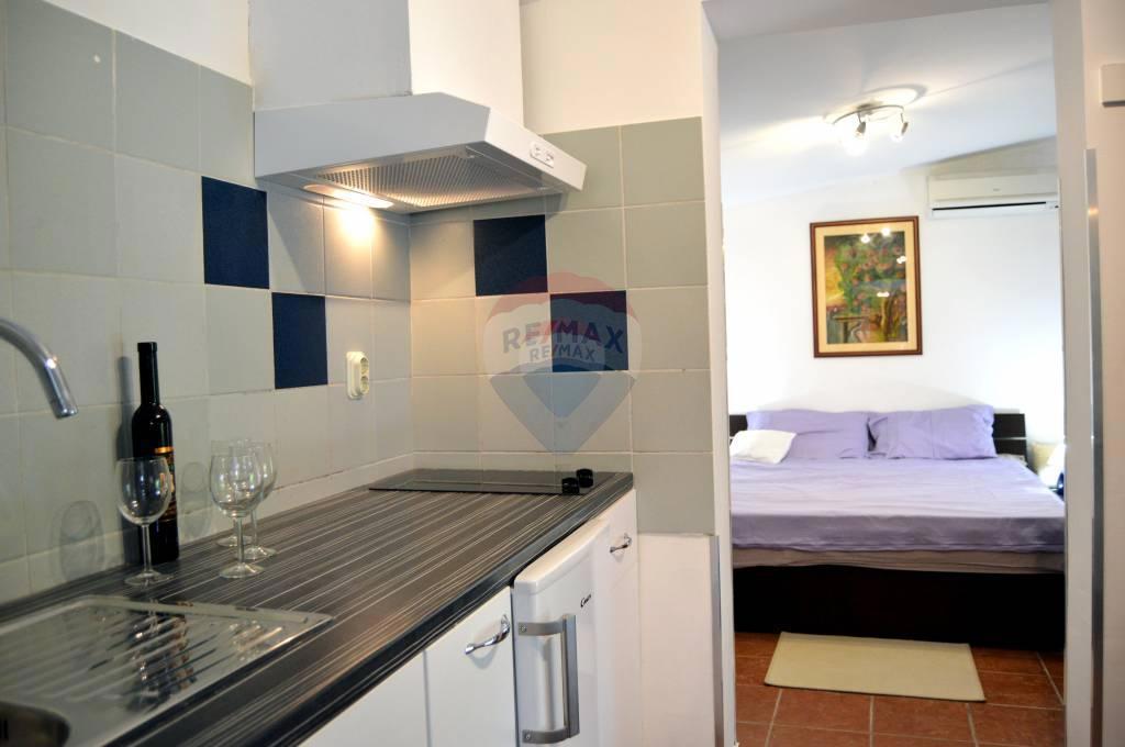 Casa Stoja, Pula, 500m2