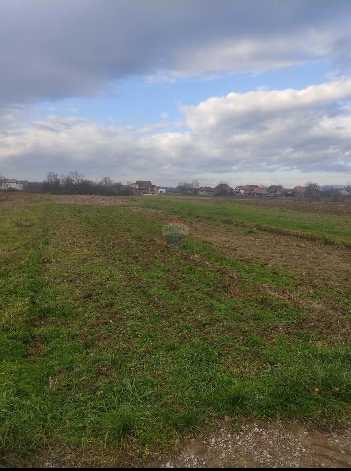 Terreno edificabile Odranski Obrež, Brezovica, 3.300m2