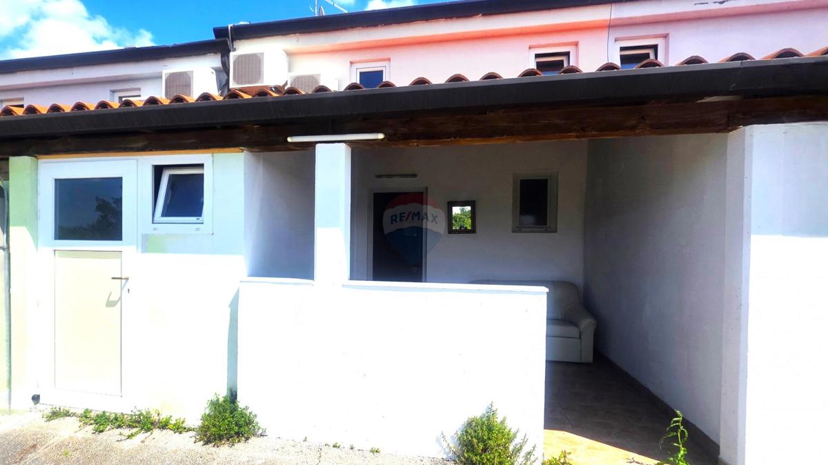 Casa Kaštel, Buje, 75m2