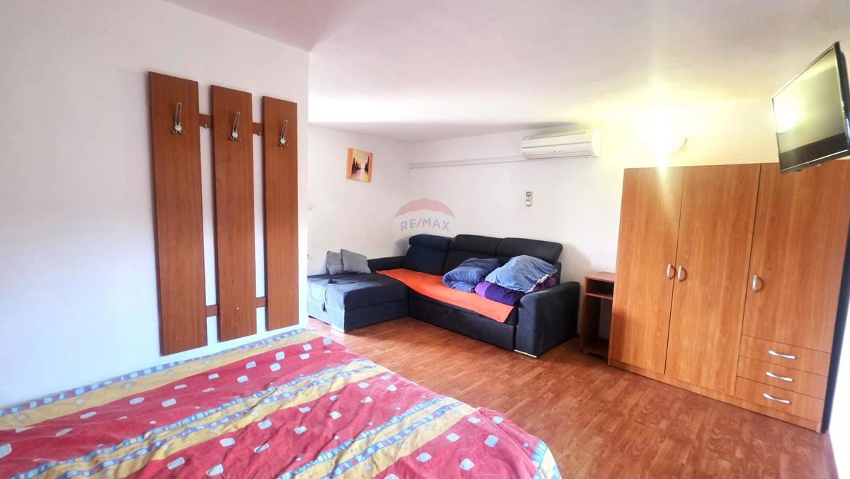 Casa Kaštel, Buje, 75m2