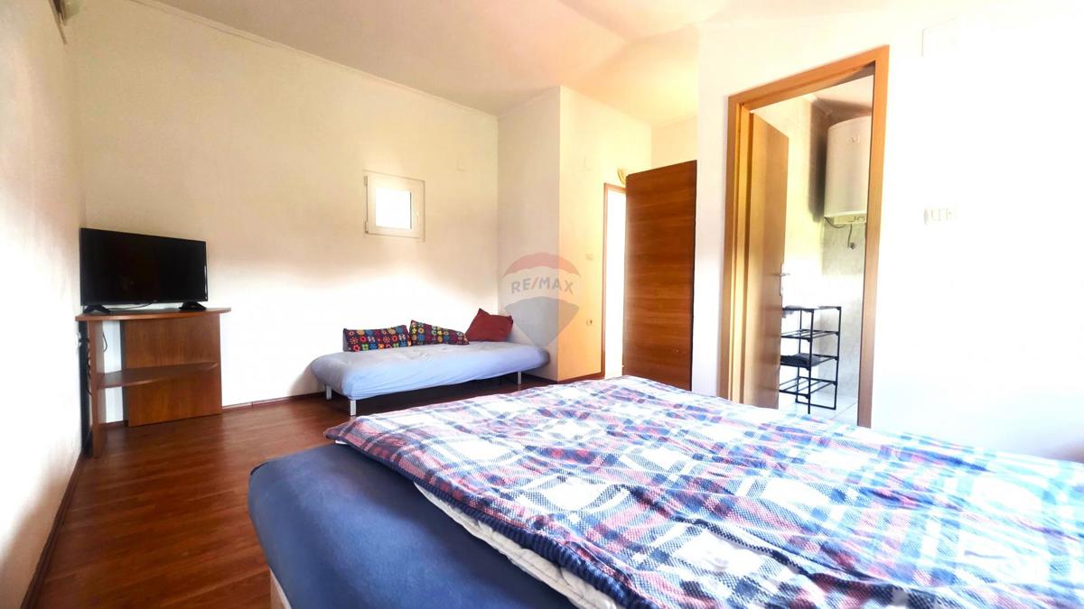 Casa Kaštel, Buje, 75m2