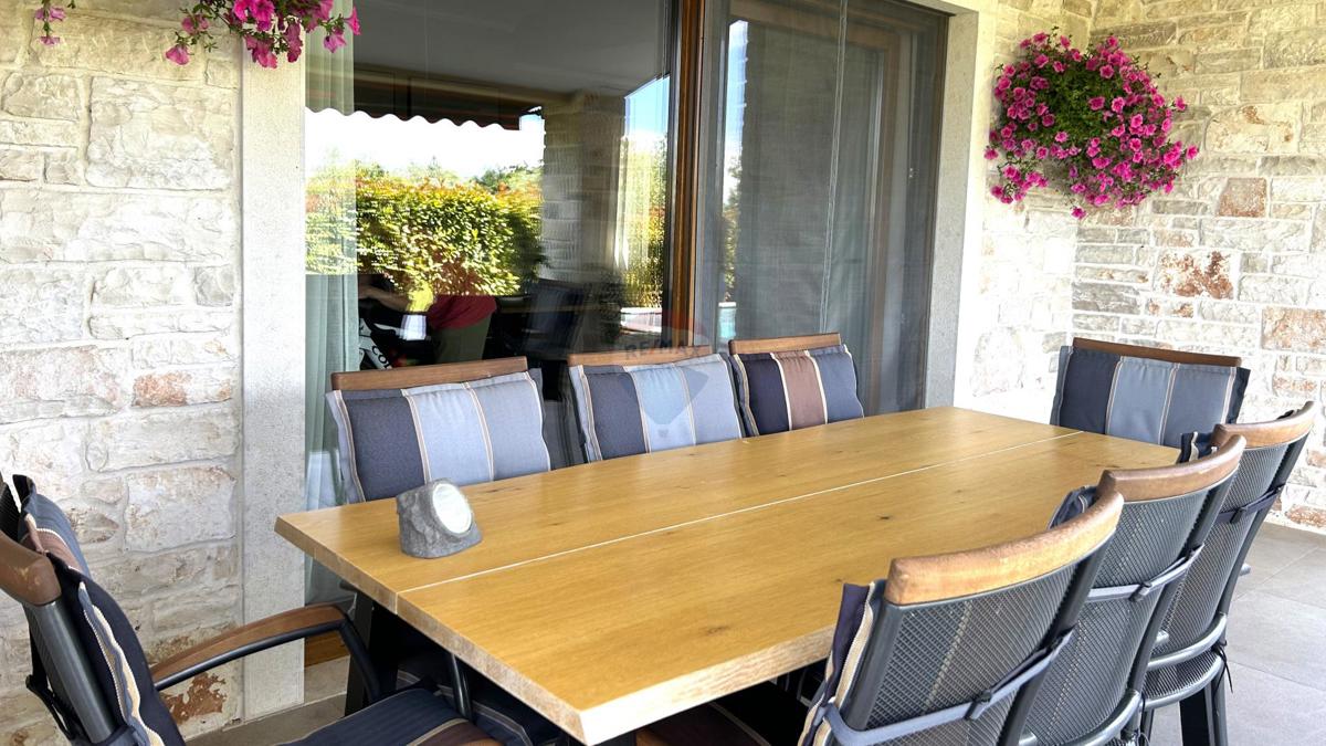 Casa Karigador, Brtonigla, 170m2
