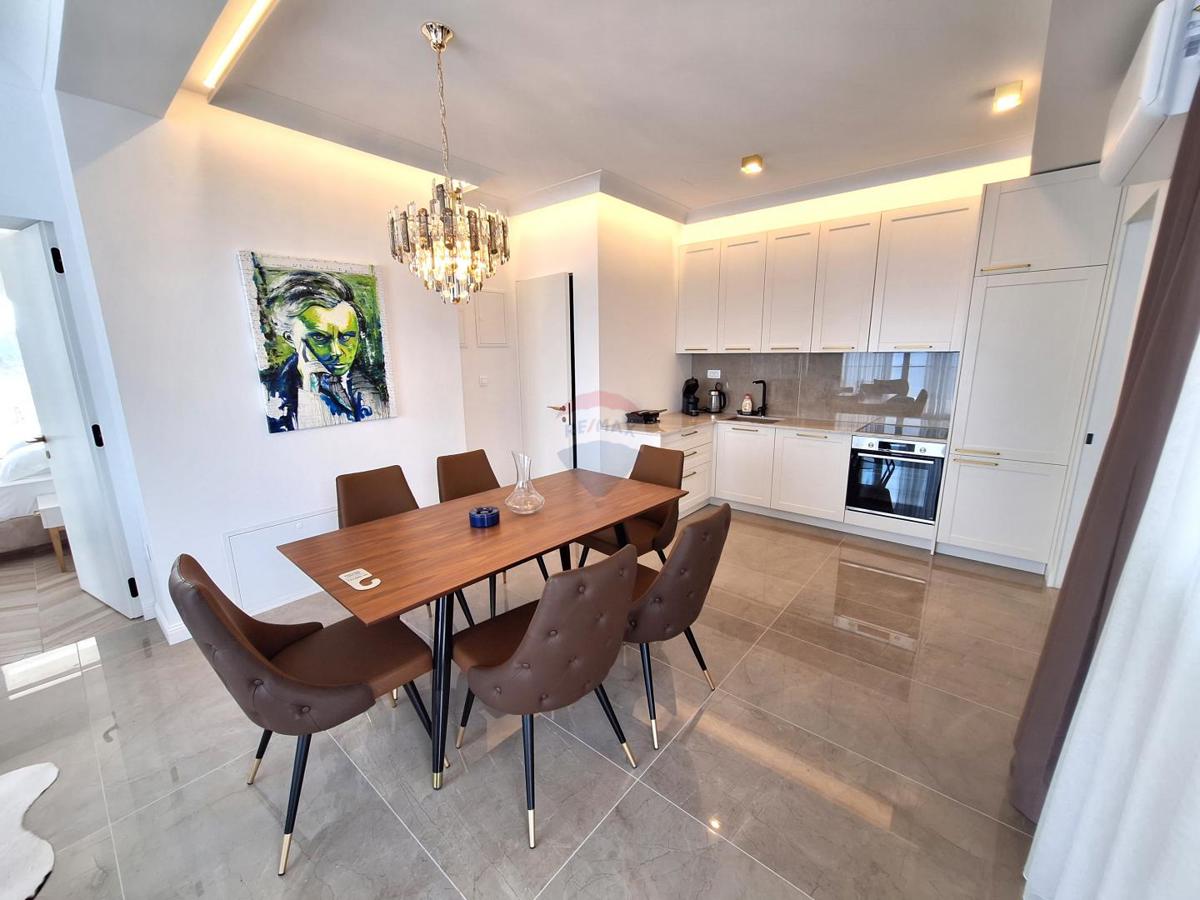 Appartamento Dobreć, Opatija - Okolica, 124m2