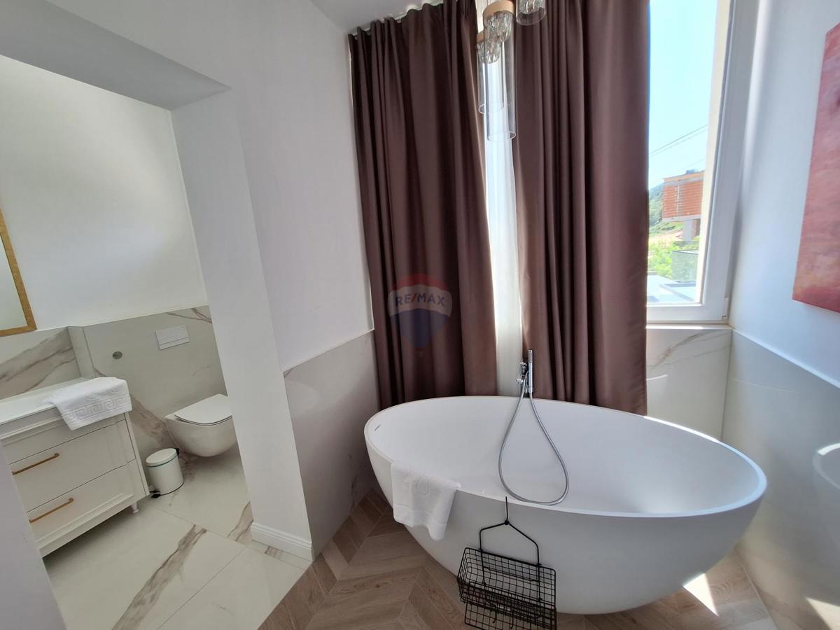 Appartamento Dobreć, Opatija - Okolica, 124m2