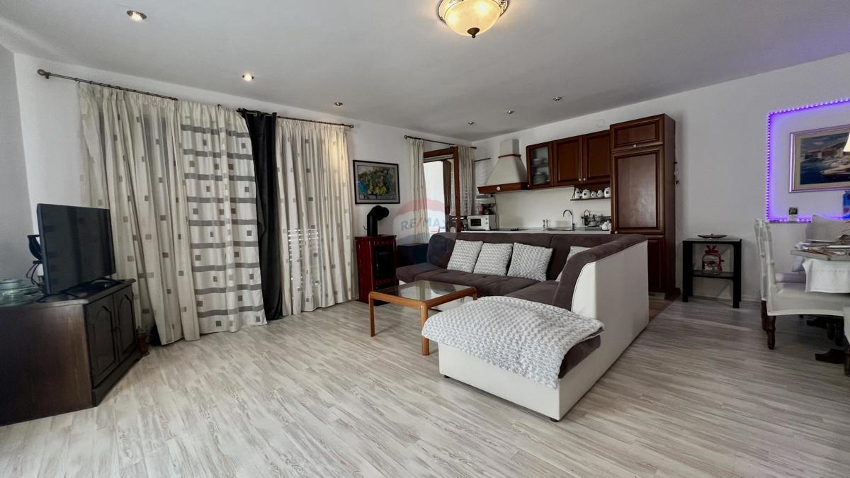 Appartamento Bogovići, Malinska-Dubašnica, 71,40m2