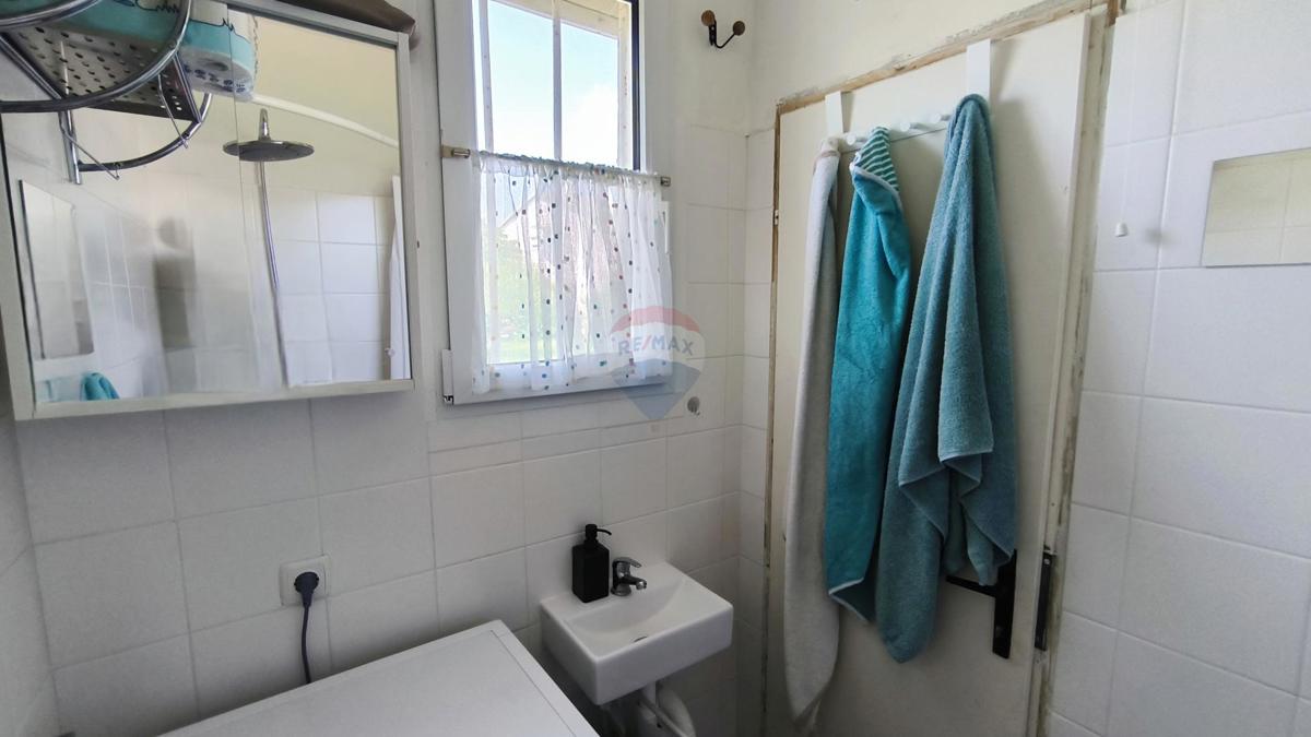 Casa Veli vrh, Pula, 69m2
